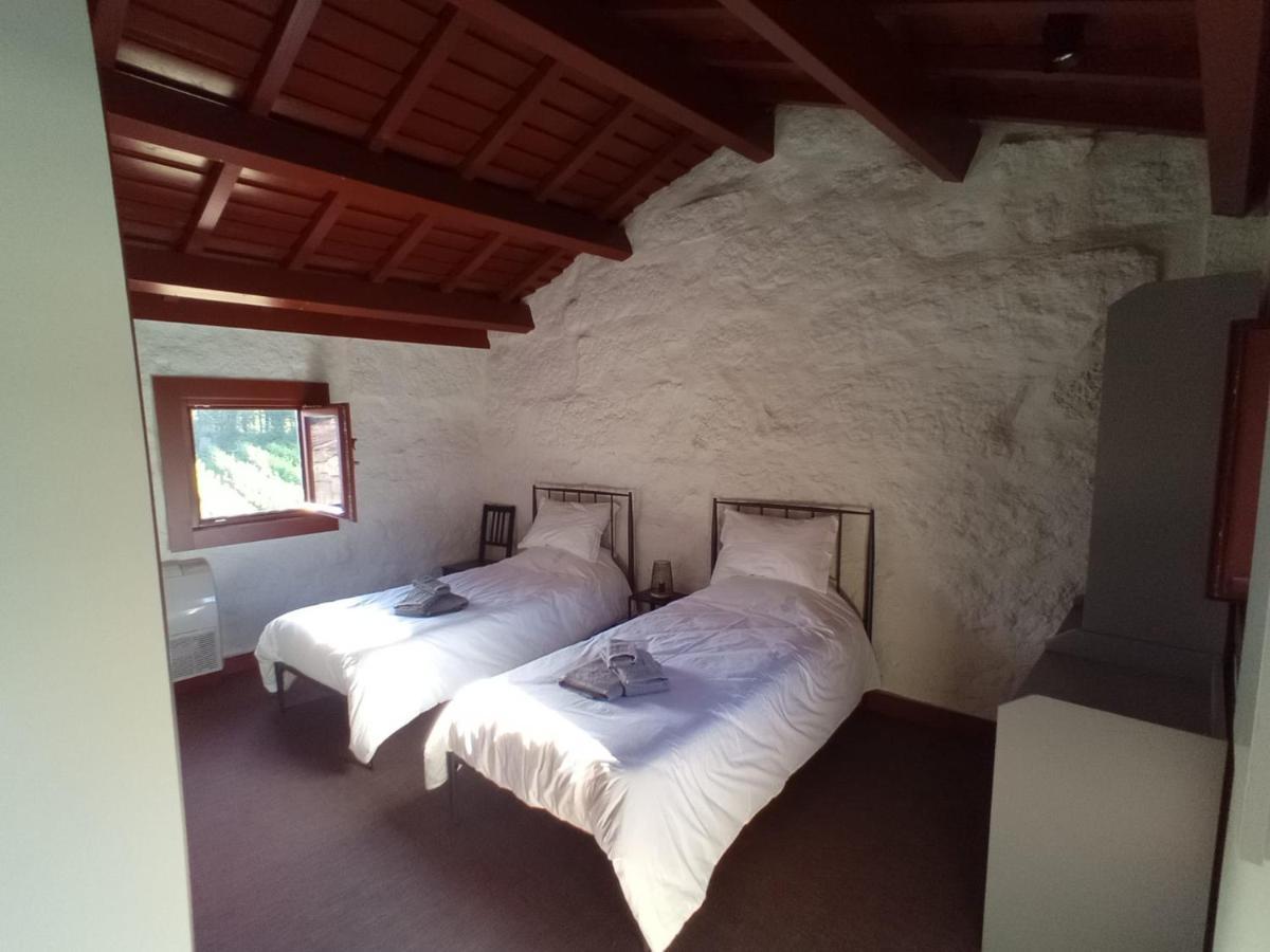 Quinta Pousada De Fora Wines & Tourism 귀마레스 객실 사진