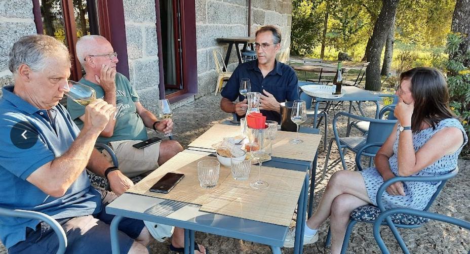 Quinta Pousada De Fora Wines & Tourism 귀마레스 외부 사진